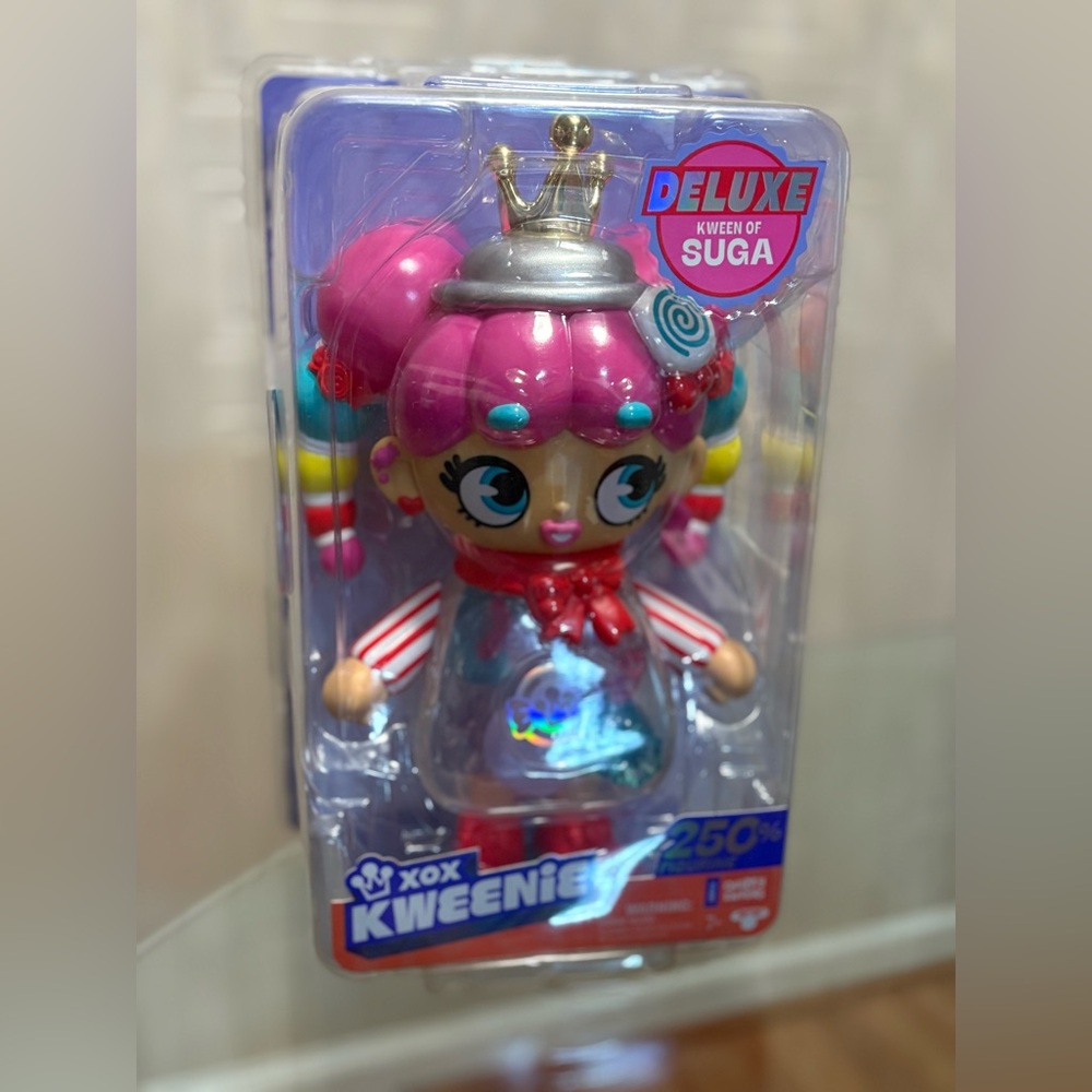 Brand New XOX Kweenie Kween of Suga Deluxe 11" Figure Figurine